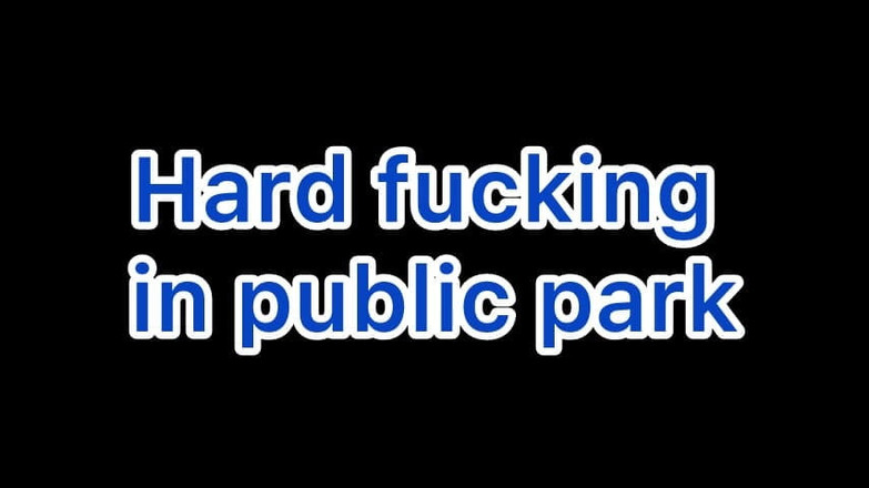 Honey Ross: Tvrdé šukání v parku