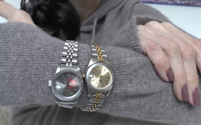 Lady Victoria Valente: Masturbujte pod mým přísným dohledem, náramkové hodinky JOi Lady Victoria...