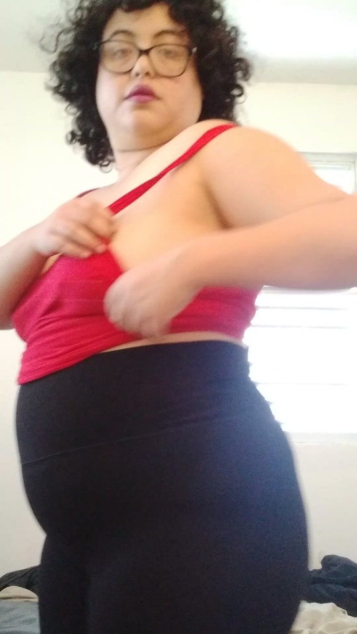 FloraWilde: 可爱的胸部弹跳