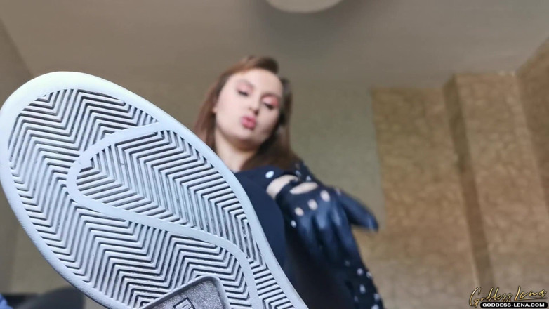 Goddess Lena: Snot and socks