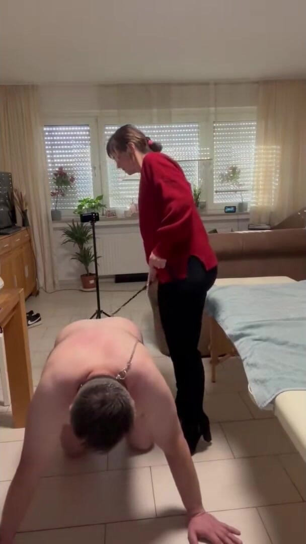 DomLadyMia: डोम्लेडिमिया-स्लेवोफ़म दास भाग के लिए लाल वेल्ट्स 1