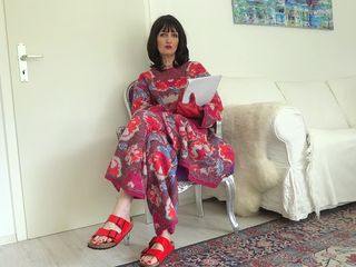 Lady Victoria Valente: Your first therapy with Dr Valente expert in sweater fetish