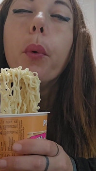 Makan Ramen