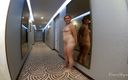 MILF Oxana: Kollektion av tre nakna vågar på hotellet