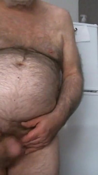 Furry Bear Coach Karl Live Cam Show