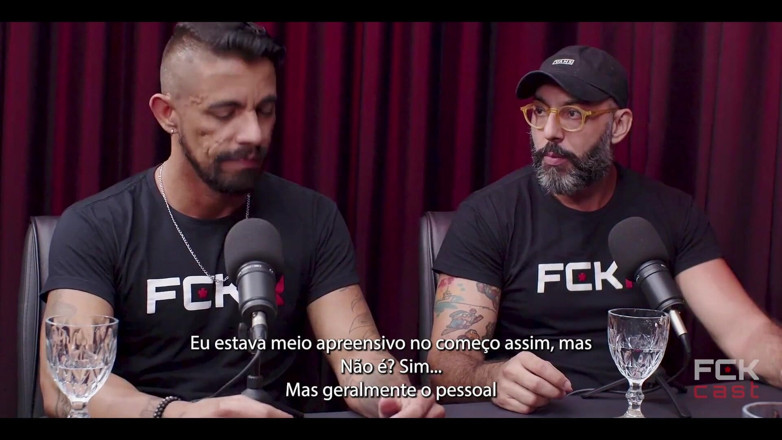 MACHOFLIX: Fckcast - Blind Bottom Full Experience
