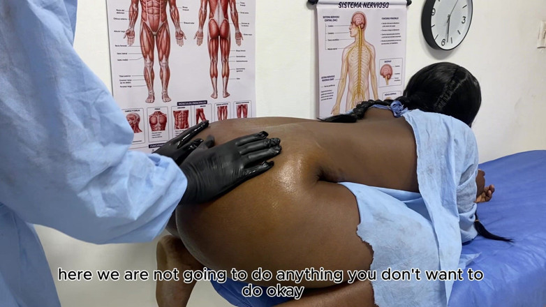 estefaniacaltrate: She Goes to the Doctor to Change Her Prostheses and...