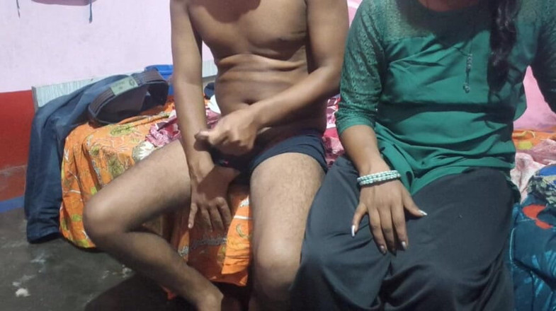 Sobha rani: Bölüm iki en iyi arkadaş köylü yenge ile sikişiyor