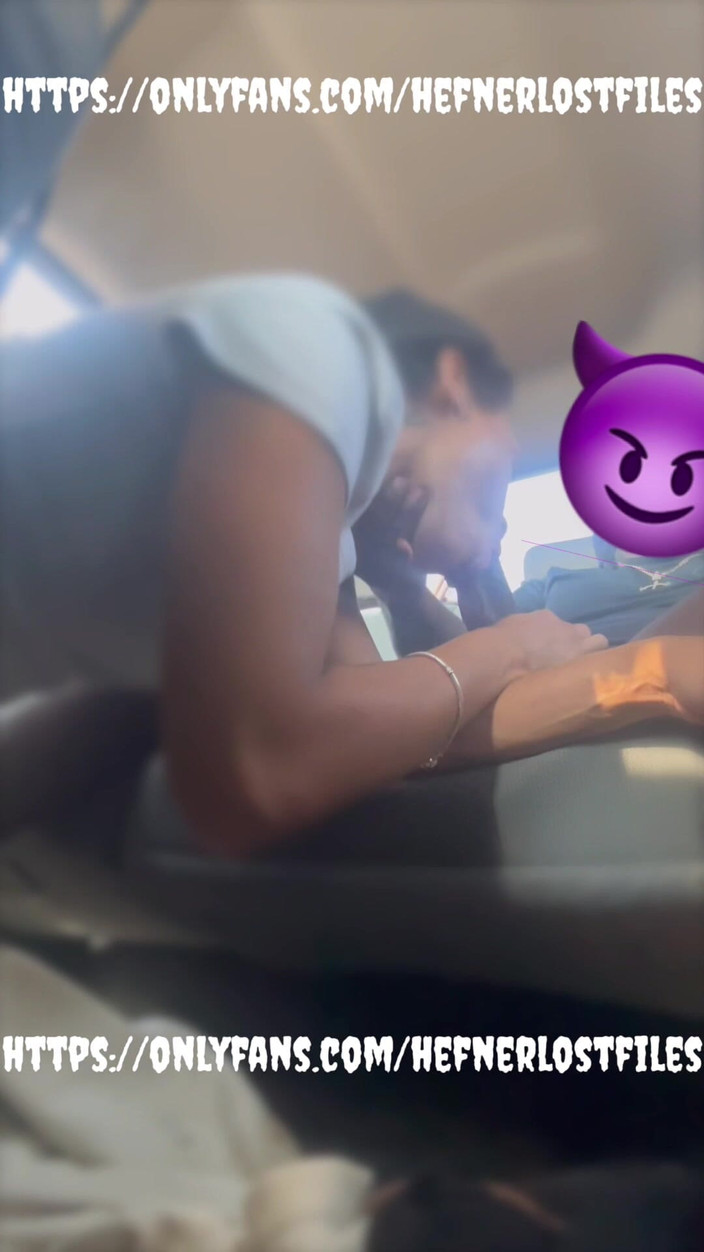 PlayboyHef: セクシーな唇からのきつい吸い込み