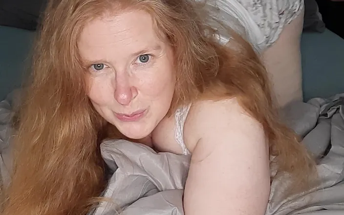 Curly_Dreams: Good Morning Sweeties!!
