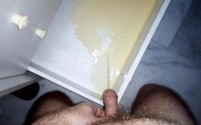 Sex hub male: John is taking a morning piss into the drawer