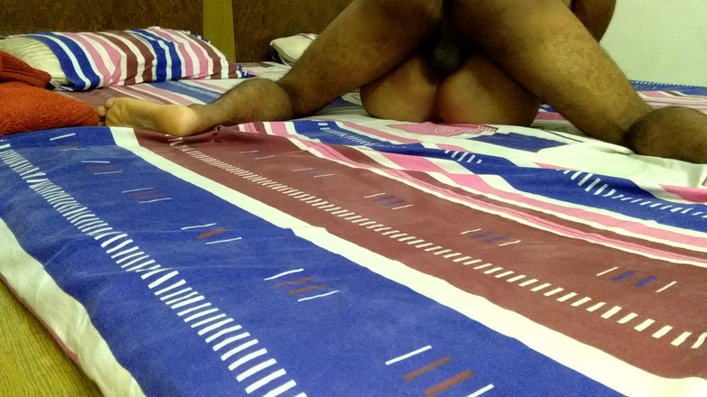 Hindi-Sex: Sextape appassionato indiano