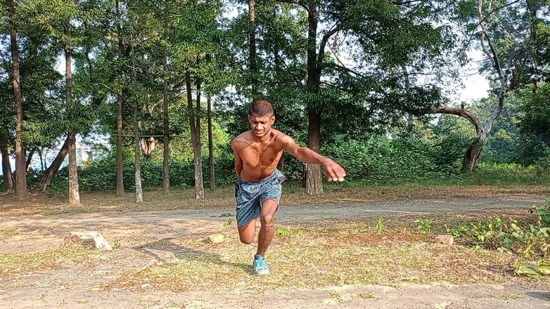 LinearOrnament35: Fortaleça seus glúteos com treinos longos