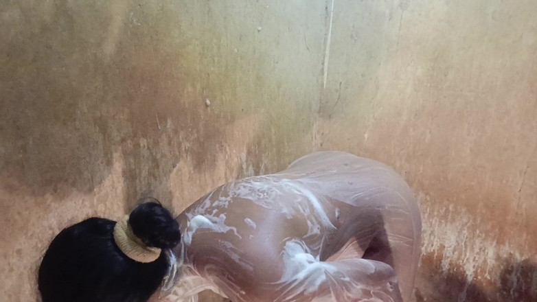 Rania: 나와 함께 샤워해, 내 친애하는