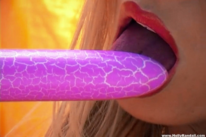 Nikki Benz: Busty Blonde Babe Nikki Benz Enjoys Her Vibrator