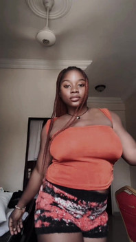 My Girlfriend Want Something Different