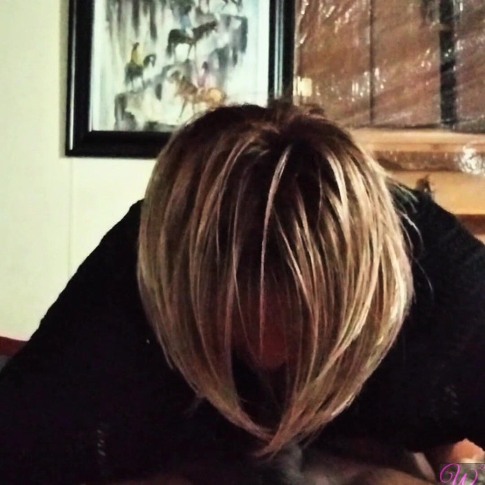 Whos nxt production: Bigdaddy8inchz en mietje Erika pijpen en ruk elkaar af