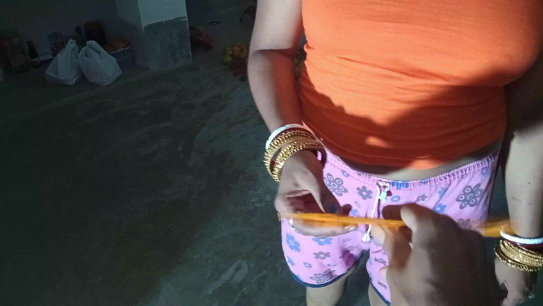 FireeCouple: 新婚哥吉在厨房里，lund paella