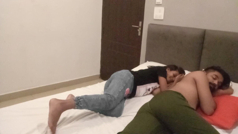 Indian college girls sex: Young Desi Indian Couple Enjoys Romantic Sex with Each Other...