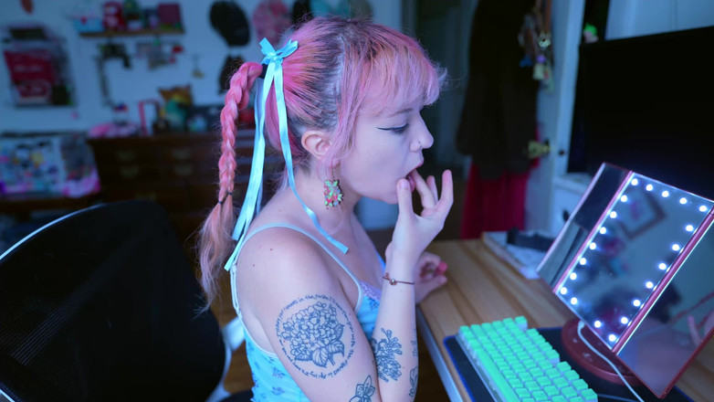 lilredvelvettt: Jiný muž vlastní tvou manželku