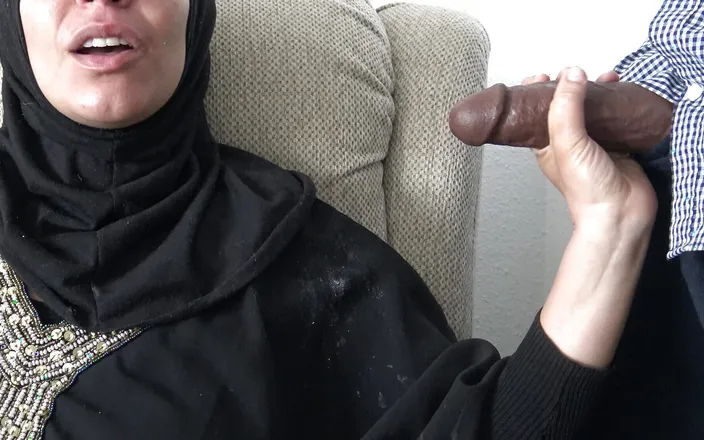 Souzan Halabi: Muslim Cuckold Woman Invites Black Immigrants to Her Marseille Apartment