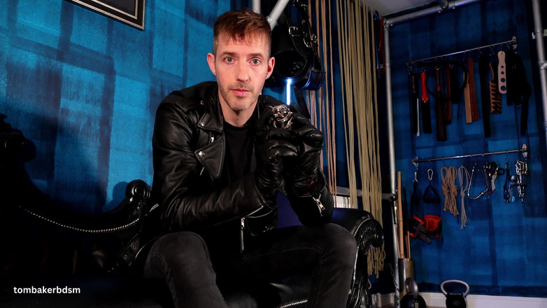 TomBakerBDSM: VEDERE LA PERSOANA 1 - Te vreau în castitate permanentă (4k)