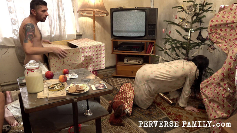 Perverse Family: Perverse Family 14.2 (season 2): Xmas Day Orgy