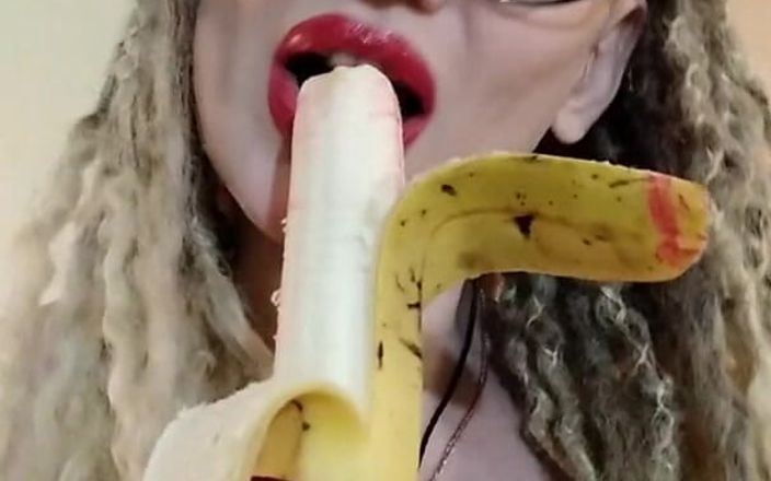Bad ass bitch: Red Lipstick BJ Banana Tease and Humilation