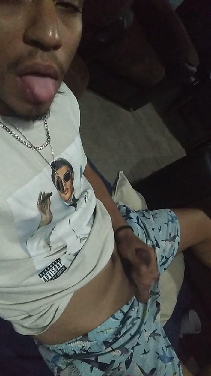 AlexAlejandro13: Quem quer acordar cedo comigo tão delicioso