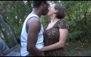 BB video: 흑인 자지에 따먹히는 거유 밀프 후배위