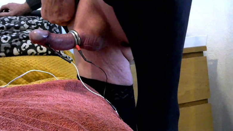 ambertwo: Elektro-Stim