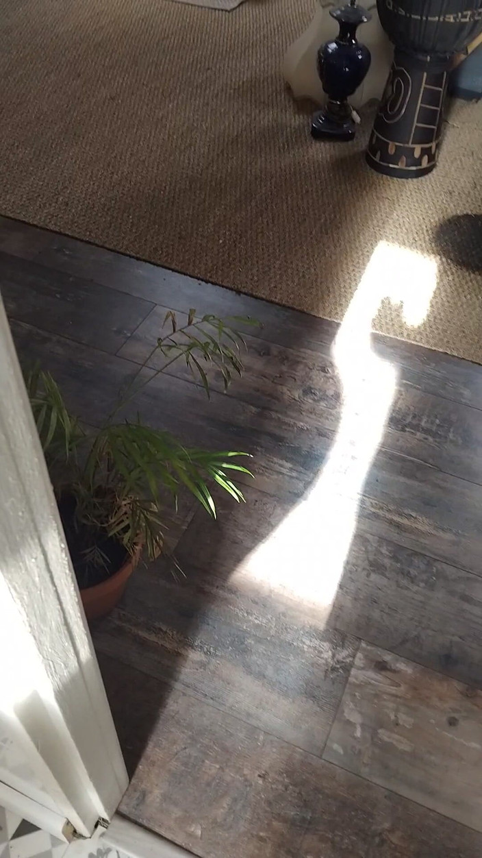 AnaMkeith: Дрочить на сонці