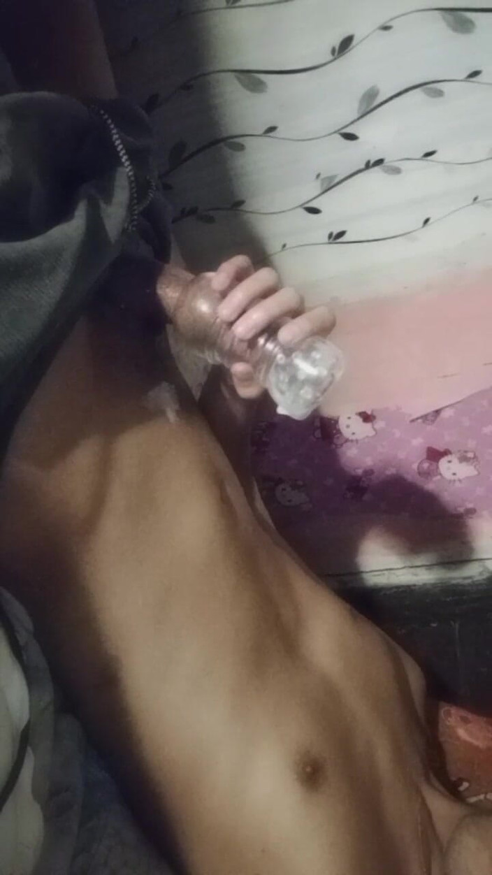 SunflowerBaby: Играю с секс-игрушкой