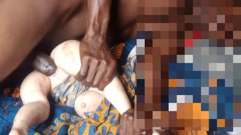 Bangcum8: Swit Cock šukání panenky, kundička a výstřik