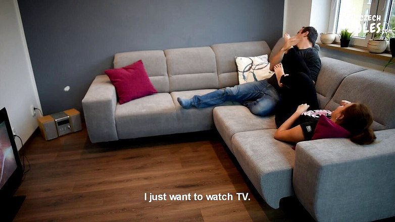 Czech Soles - foot fetish content: O pé da meia-irmã cheirando