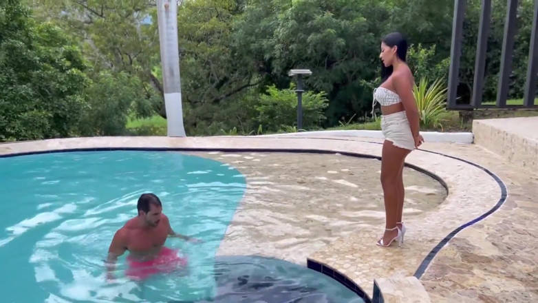Duncan Saint: His GF Suprises Him with a Blindfold and a Threeway