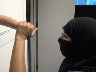 Souzan Halabi: Arabic Muslim woman wants to suck big cocks