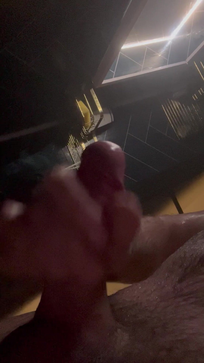 Razzle6: 샤워 시간