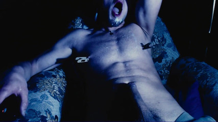 Eddie Star: Suc de spermă pe buze