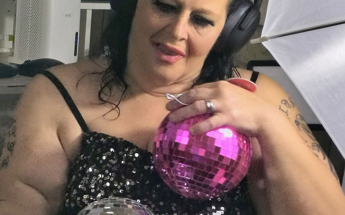 HerculesnVENUS: 大肚子摇晃性交和摆动