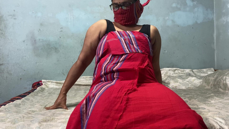 SAFI TV: Těsné bhabhi šukání kundičky s Dever clear bangla audio talk