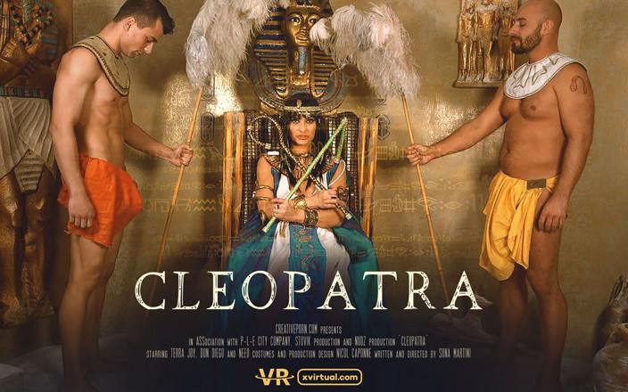 Xvirtual: X Virtual 32 Cleopatra la 180°