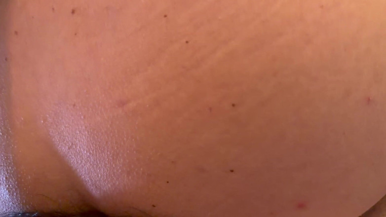 ItalianBigDick22: 异性恋已婚意大利人操他的双性恋朋友的屁股