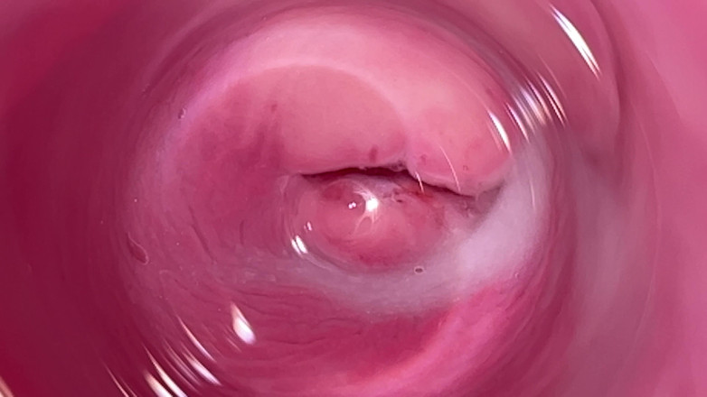 Mia Foster: Caméra au fond de la chatte crémeuse de Mia