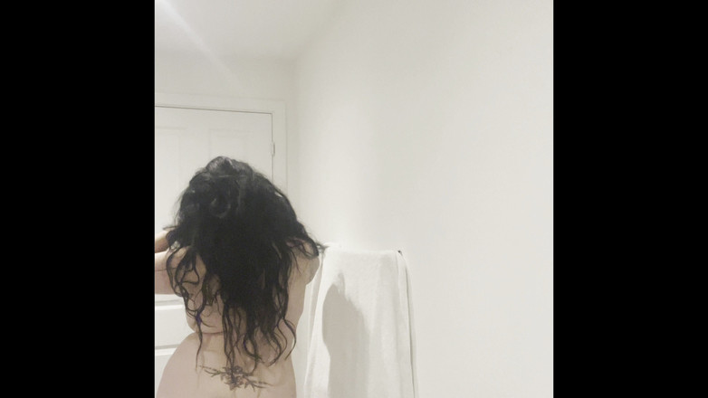 Bonononono: ストリップいじめと私の猫で遊ぶ