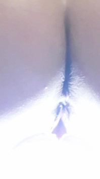 Compilation en POV de clito géant, anal, branlette et beau cul géant en levrette