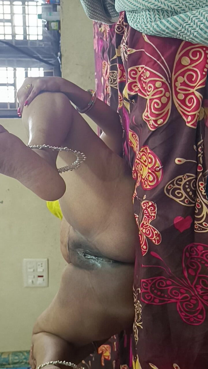 Desigirlsiri: Affair with Stepsister with Telugu Voice Hard Fucking Juice Pussy