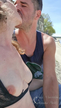 Risky Public Outdoor Make Out in France (very Hot)