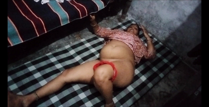 Veermati: Seeing Sister-in-law's Big Ass and Big Breasts My Dick Went...