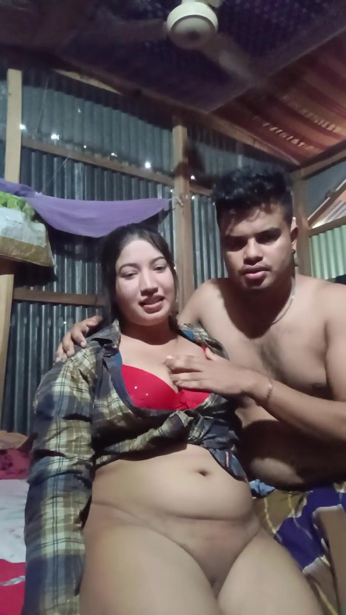 Taniyaxx: Indische hete moeder seks